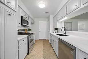 5309 Bramble Ln, Dickinson, TX 77539 - Photo 11