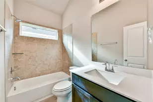 3915 Sugardale St, Baytown, TX 77521 - Photo 15