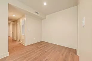 2829 Timmons Ln, Houston, TX 77027 - Photo 31
