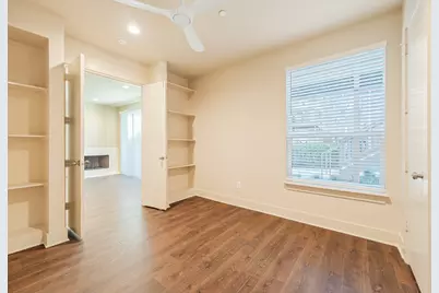 2829 Timmons Lane #201, Houston, TX 77027 - Photo 11