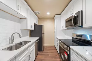 2829 Timmons Ln, Houston, TX 77027 - Photo 17