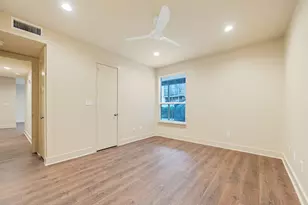 2829 Timmons Ln, Houston, TX 77027 - Photo 23