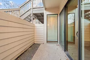 2829 Timmons Ln, Houston, TX 77027 - Photo 7