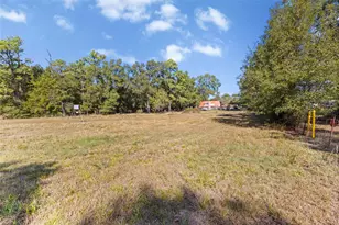 2920 Grace Ln, Highlands, TX 77562 - Photo 33