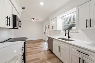 4315 Brookhead Trail, Houston, TX 77066 - Photo 11