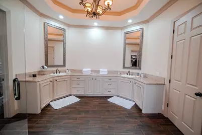 60 Champion Villa Drive, Houston, TX 77069 - Photo 23