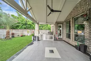 8826 Forest Side Dr, Missouri City, TX 77459 - Photo 27