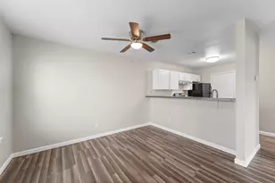 44426 Hwy 290 Business, Prairie View, TX 77484 - Photo 5