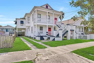 2115 33rd St, Galveston, TX 77550 - Photo 1