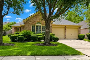 11819 Misty Peak Ln, Humble, TX 77346 - Photo 1