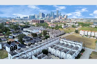 2704 Freund Street, Houston, TX 77003 - Photo 1