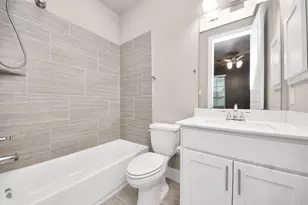 2704 Freund St, Houston, TX 77003 - Photo 7