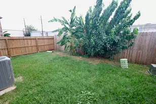 1903 Banna Dr, Houston, TX 77090 - Photo 21