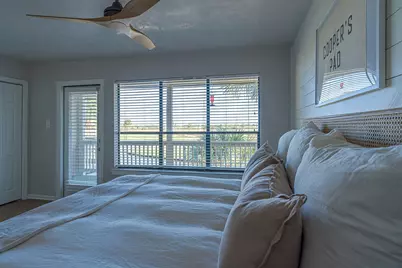 32 Dana Drive, Galveston, TX 77554 - Photo 9