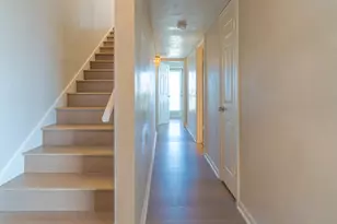 32 Dana Dr, Galveston, TX 77554 - Photo 15