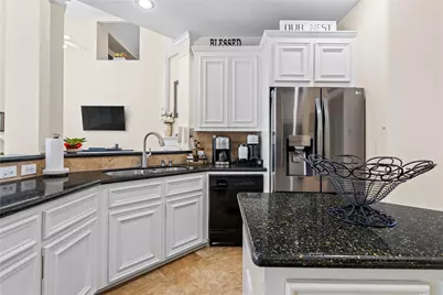 15923 Hurstfield Pointe Drive, Cypress, TX 77429 - Photo 13