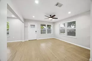 4801 Avenue H, Houston, TX 77011 - Photo 3