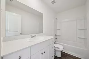 10320 Magnol Wood Dr, Houston, TX 77016 - Photo 7