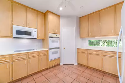 904 Winston Drive, Richmond, TX 77469 - Photo 13