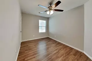 16716 Foursquare Dr, Conroe, TX 77385 - Photo 17