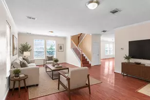 14811 Stocklin Ct, Sugar Land, TX 77498 - Photo 9