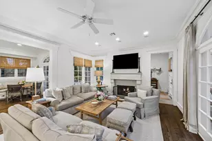 3036 Locke Ln, Houston, TX 77019 - Photo 13