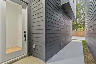 6621 Katarani Dr, Houston, TX 77091 - Photo 5