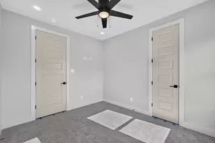 8027 Betty Boop St, Houston, TX 77028 - Photo 15
