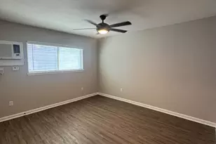 1225 W 25th St, Houston, TX 77008 - Photo 11