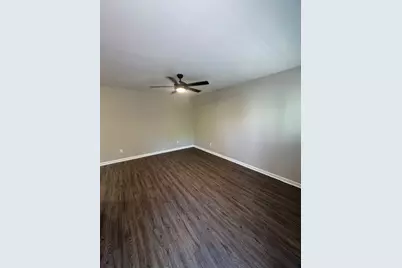 1225 W 25th Street #2, Houston, TX 77008 - Photo 13