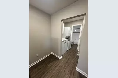 1225 W 25th Street #2, Houston, TX 77008 - Photo 17