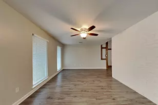 3819 Honey Brook Dr, Houston, TX 77345 - Photo 3