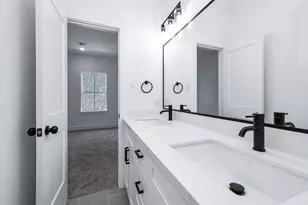 1511 Euel St, Houston, TX 77009 - Photo 23