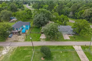 122 Bay Haven Blvd, Livingston, TX 77351 - Photo 37