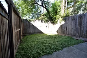 1505 McDuffie St, Houston, TX 77019 - Photo 29