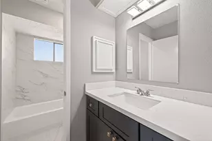 10707 Staghill Dr, Houston, TX 77064 - Photo 37