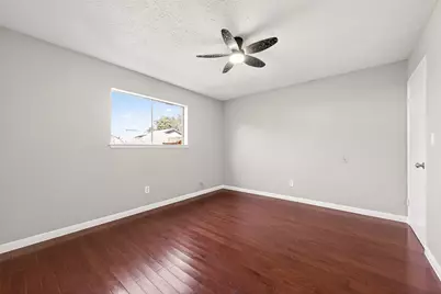 10707 Staghill Drive, Houston, TX 77064 - Photo 31