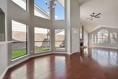 10707 Staghill Drive, Houston, TX 77064 - Photo 13