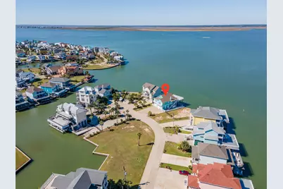 1640 Windsong Way, Tiki Island, TX 77554 - Photo 3