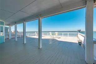 1640 Windsong Way, Tiki Island, TX 77554 - Photo 43