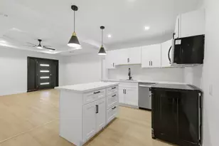 2716 Windsor Ln, Pasadena, TX 77506 - Photo 5