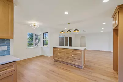 5258 Willowbend Boulevard, Houston, TX 77096 - Photo 9