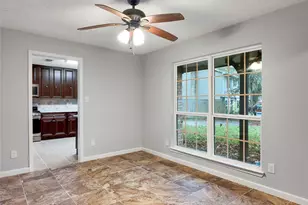 813 Glen Hollow Ct, Conroe, TX 77385 - Photo 15