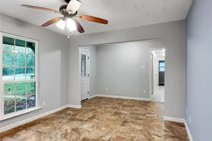 813 Glen Hollow Ct, Conroe, TX 77385 - Photo 13