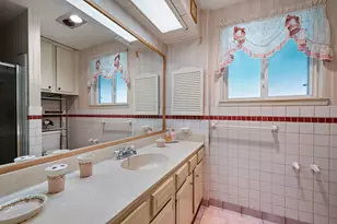 6230 Knoll West Dr, Houston, TX 77072 - Photo 15