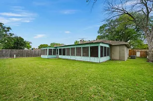 6230 Knoll West Dr, Houston, TX 77072 - Photo 23