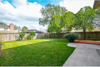 2819 Pineleaf Drive, Sugar Land, TX 77479 - Photo 27