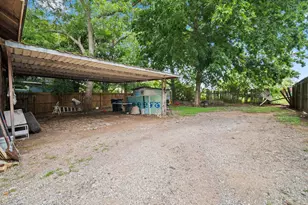 1409 Lauraine St, Brenham, TX 77833 - Photo 19