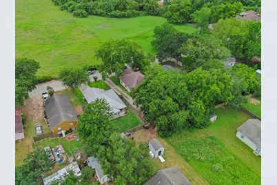 1409 Lauraine Street, Brenham, TX 77833 - Photo 21