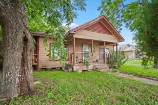 1409 Lauraine St, Brenham, TX 77833 - Photo 3